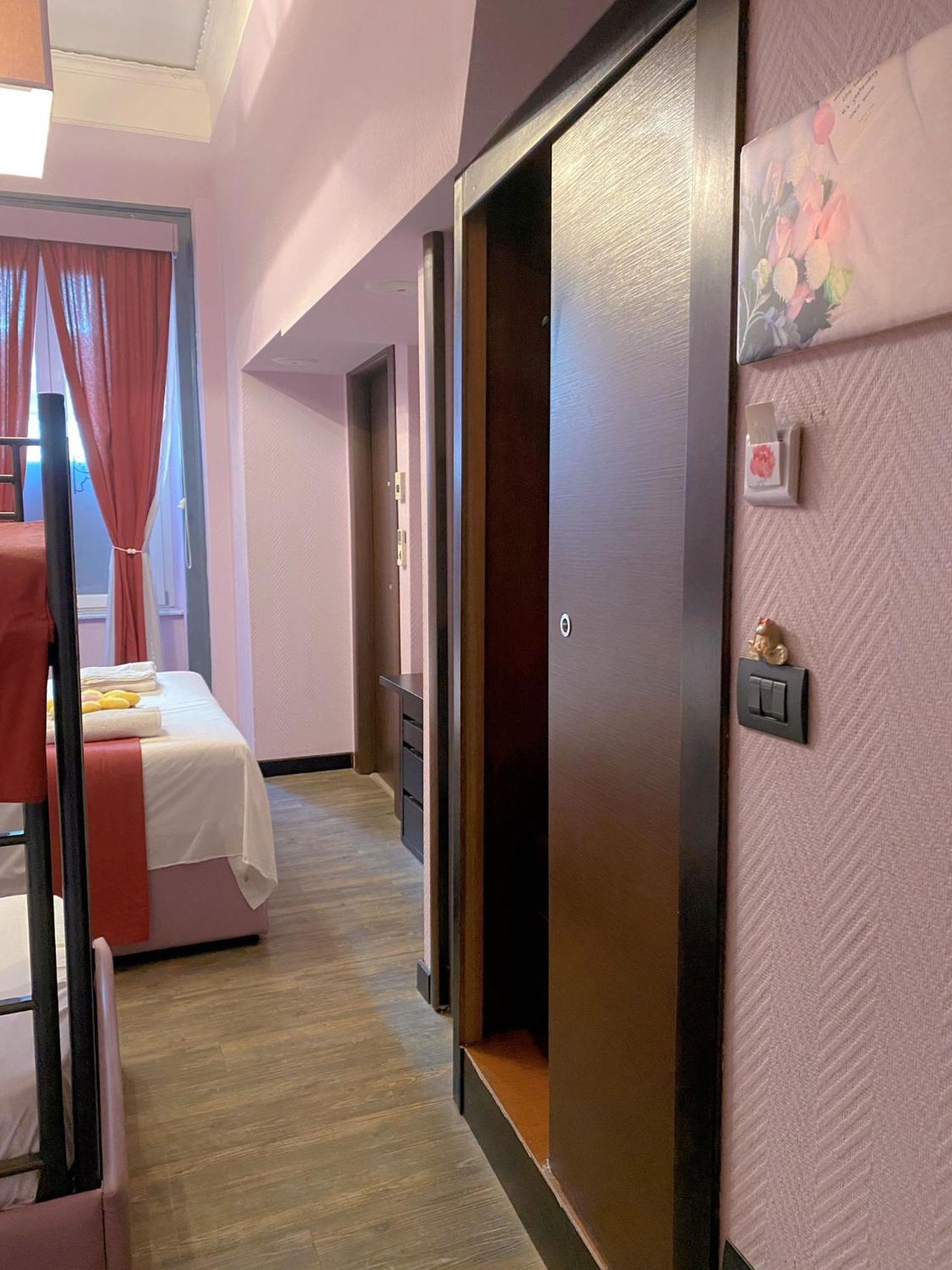 Dolce Vita Rooms Naples Extérieur photo