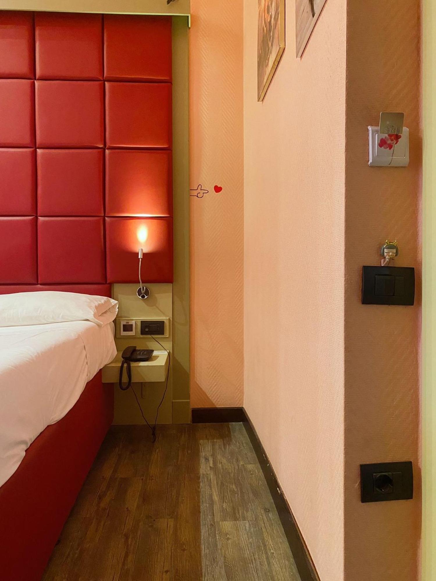 Dolce Vita Rooms Naples Extérieur photo