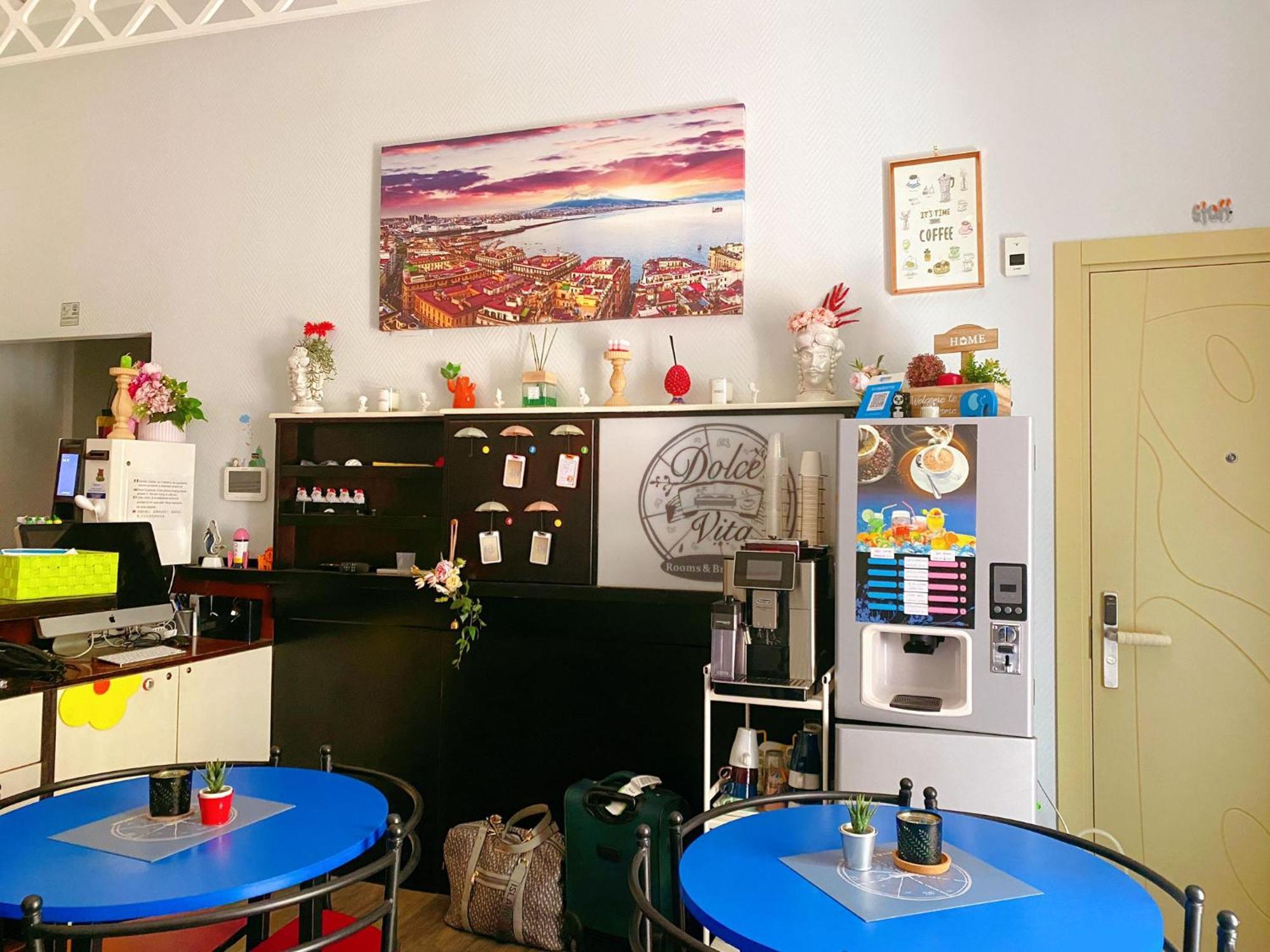 Dolce Vita Rooms Naples Extérieur photo